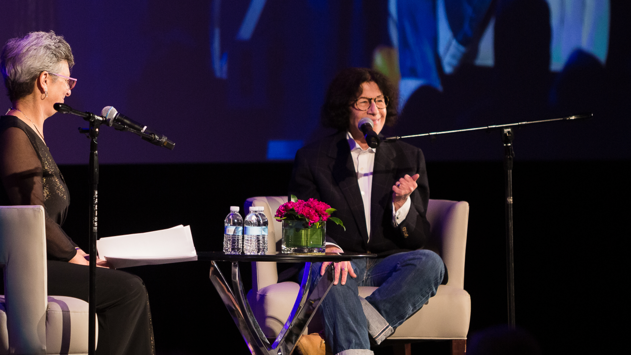 President/CEO Amy Schectman interviewing Fran Lebowitz at our 2019 Raising the Roof Event