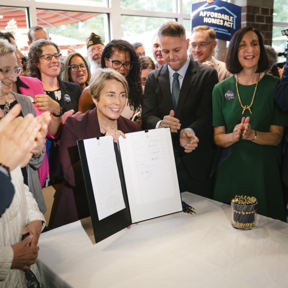 AHA_signing_Golda_Meir_House